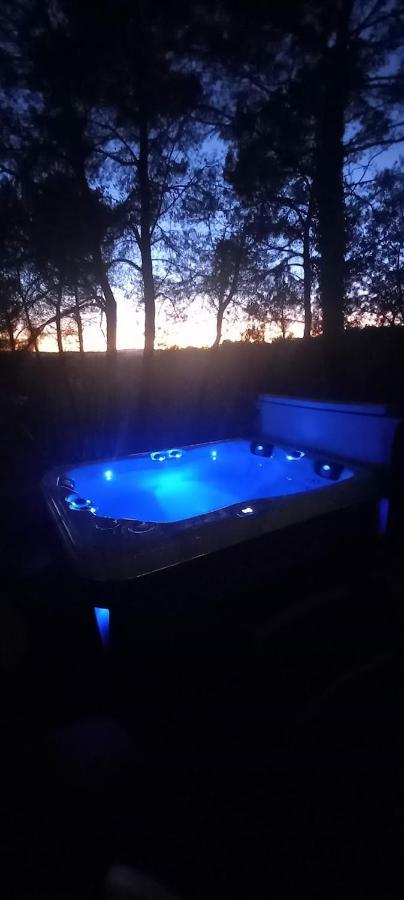 Gite Avec Spa Jacuzzi Au Coeur De Provence Cote D'Azur Saint-Antonin-du-Var Exterior photo